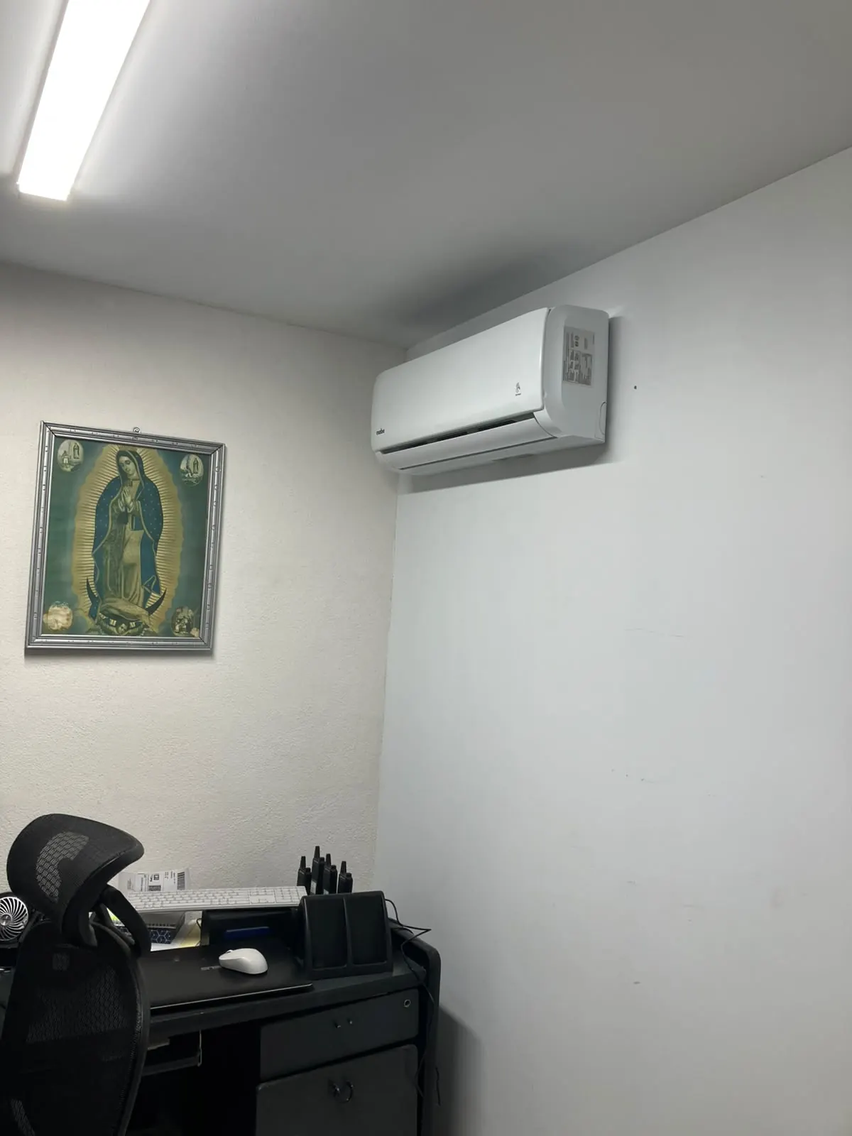 Instalación residencial de aire acondicionado en hogar de León
